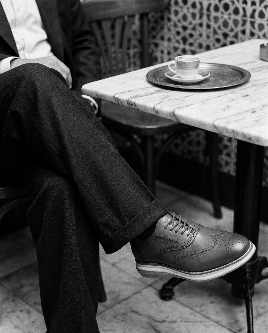 Men 2026 — wingtip brogue, editorial